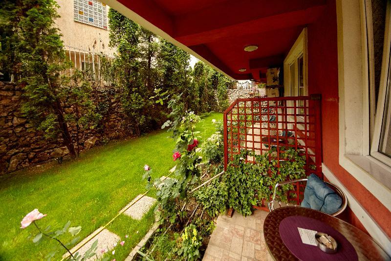 Leonardo Hotel Skopje Esterno foto